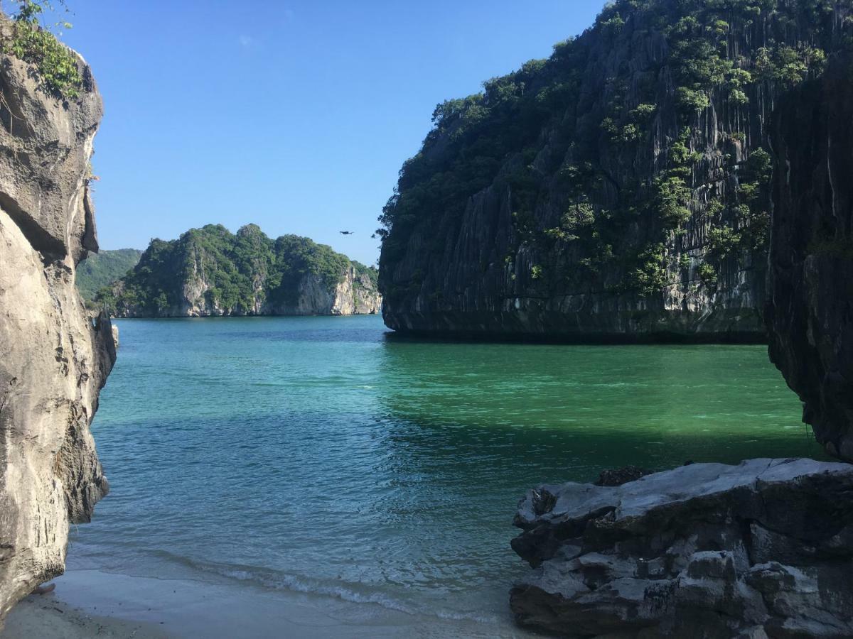 Cat Ba Bay Cruises Ботель Dong Khe Sau