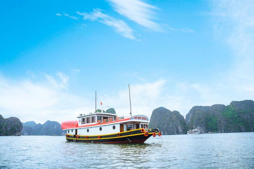 Cat Ba Bay Cruises Ботель Dong Khe Sau